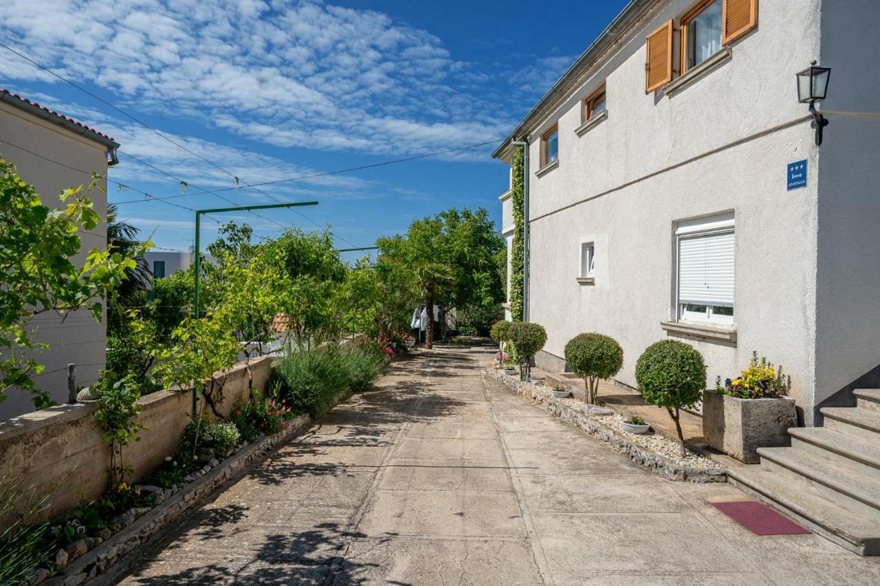 Apartman Skroza Vodice Eksteriør billede